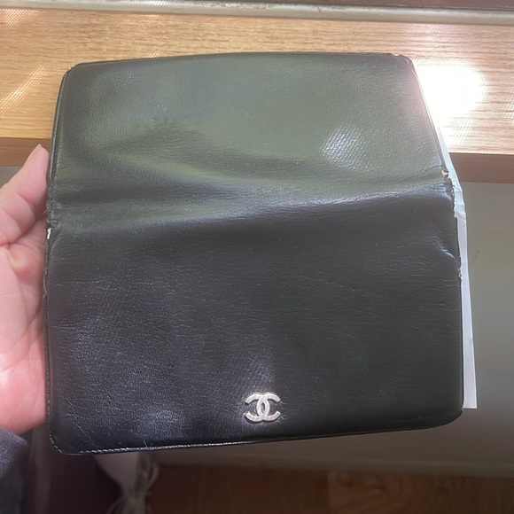 Authentic Chanel Wallet #5916398 - Picture 14 of 16